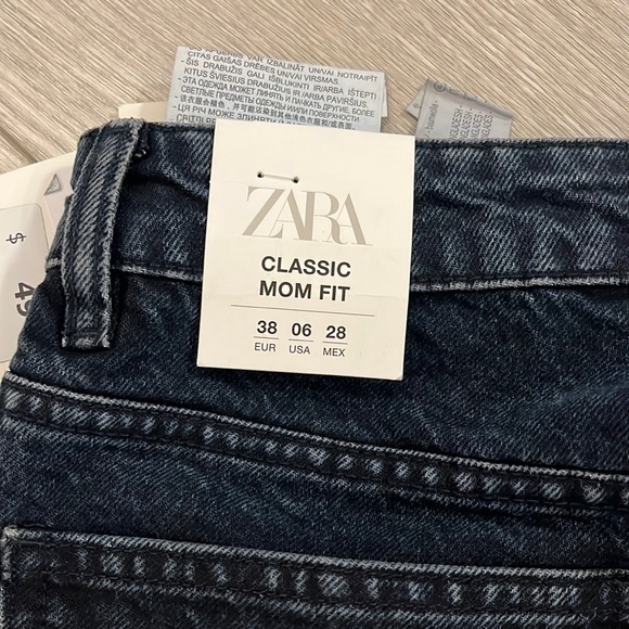 Zara NEW mom jeans - Picture 5 of 6